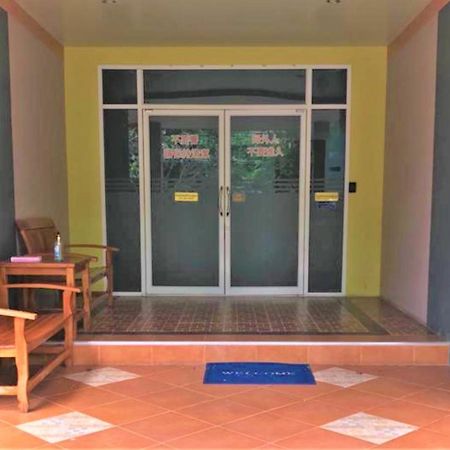 Nasa Hotel Phuket Екстериор снимка